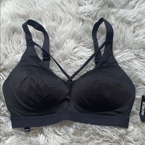 Victoria’s Secret Sports Bra - 32D